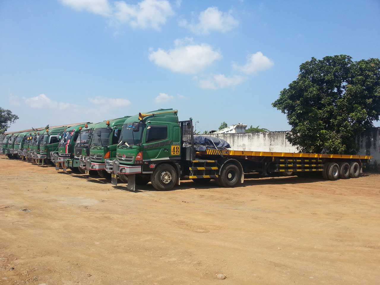Truk Trailer Panjang Dalchaebi Truk Trailer Panjang Dalchaebi